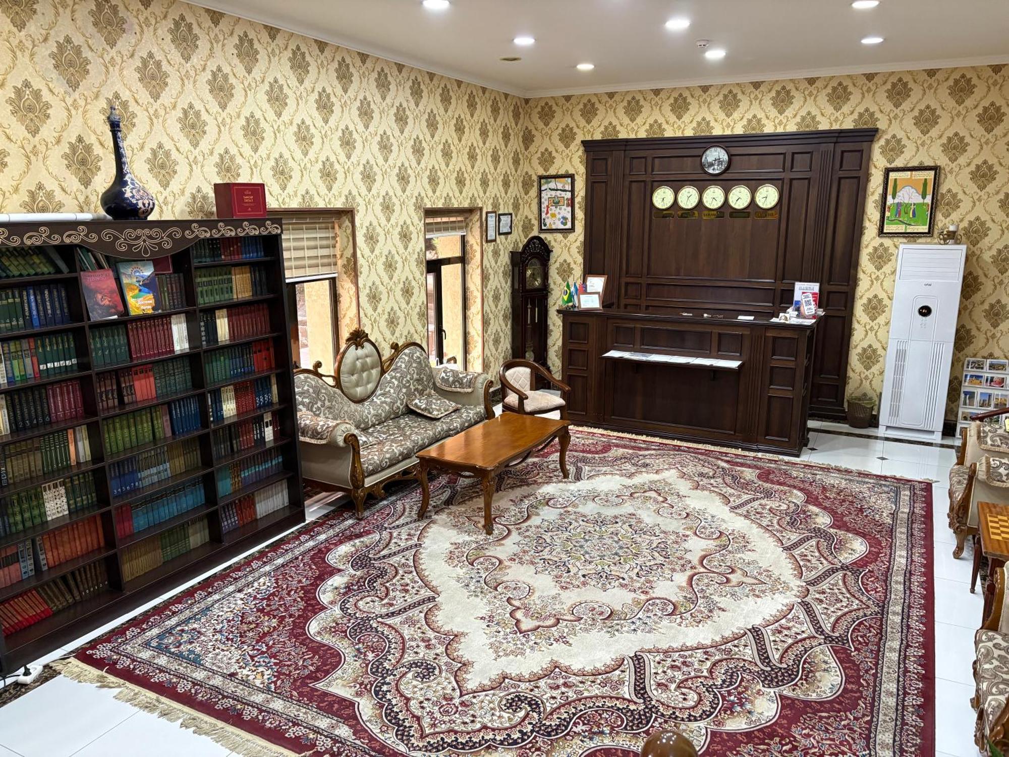 Boulevard Palace Hotel Samarkand Exterior photo