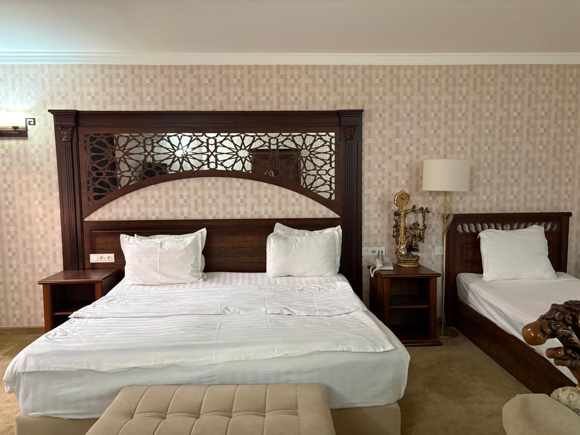 Boulevard Palace Hotel Samarkand Exterior photo
