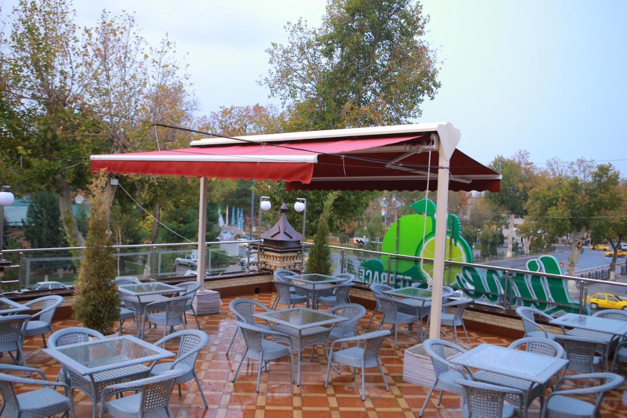 Boulevard Palace Hotel Samarkand Exterior photo
